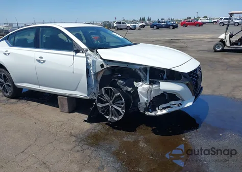 2023 Nissan Altima Sr Fwd z USA, uszkodzony, nr VIN 1N4BL4CV1PN330702